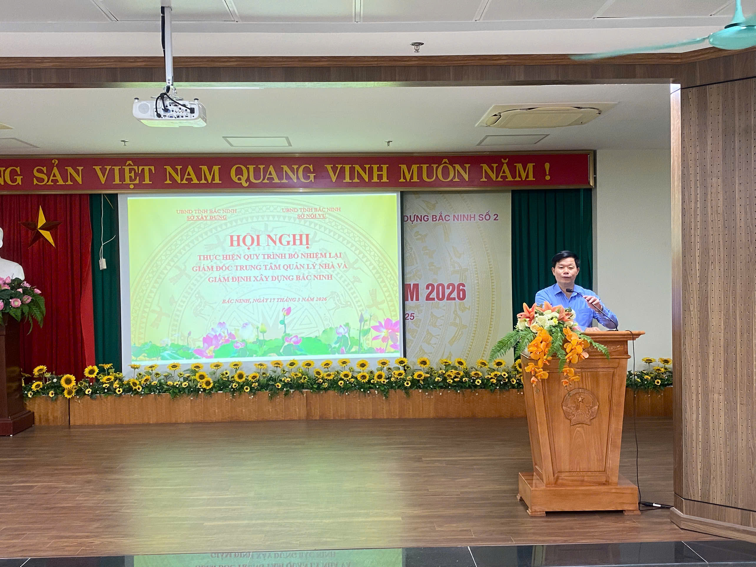 HỘI NGHỊ THỰC HIỆN QUY TRÌNH BỔ NHIỆM LẠI GIÁM ĐỐC TRUNG TÂM QUẢN LÝ NHÀ VÀ GIÁM ĐỊNH XÂY DỰNG BẮC NINH